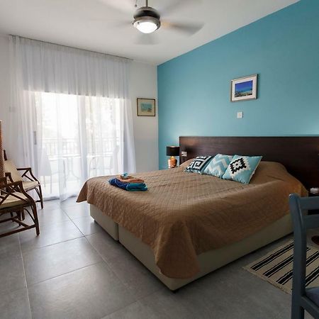 Coral Bay Sea Breeze Apartments - 3 Bedroom Apartment Peyia Esterno foto