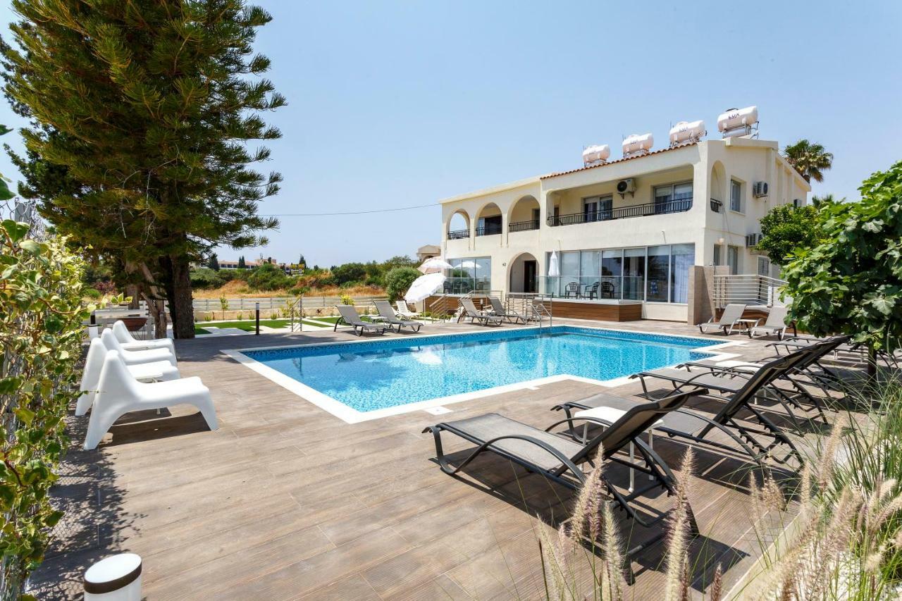 Coral Bay Sea Breeze Apartments - 3 Bedroom Apartment Peyia Esterno foto