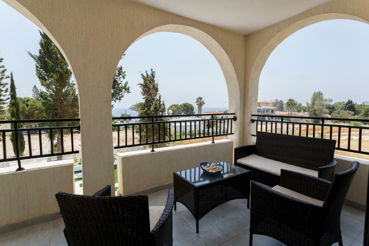 Coral Bay Sea Breeze Apartments - 3 Bedroom Apartment Peyia Esterno foto