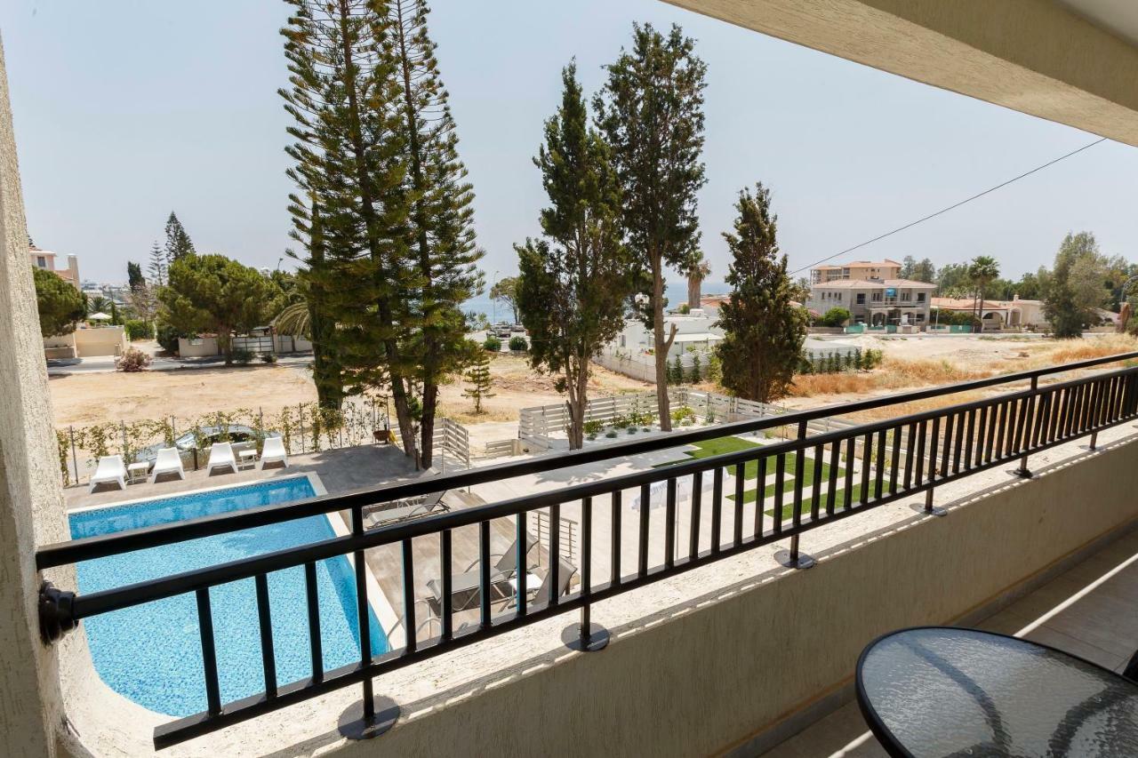 Coral Bay Sea Breeze Apartments - 3 Bedroom Apartment Peyia Esterno foto